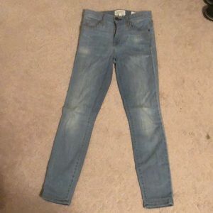 Current Elliot skinny ankle jeans light wash